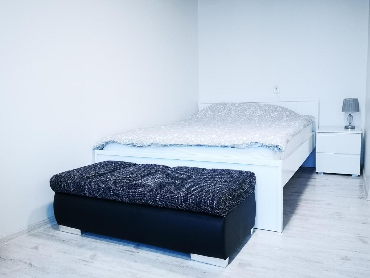 Black & White Studio Anykščiai Εξωτερικό φωτογραφία
