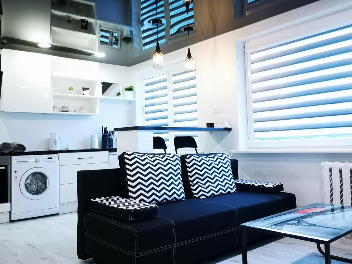 Black & White Studio Anykščiai Εξωτερικό φωτογραφία