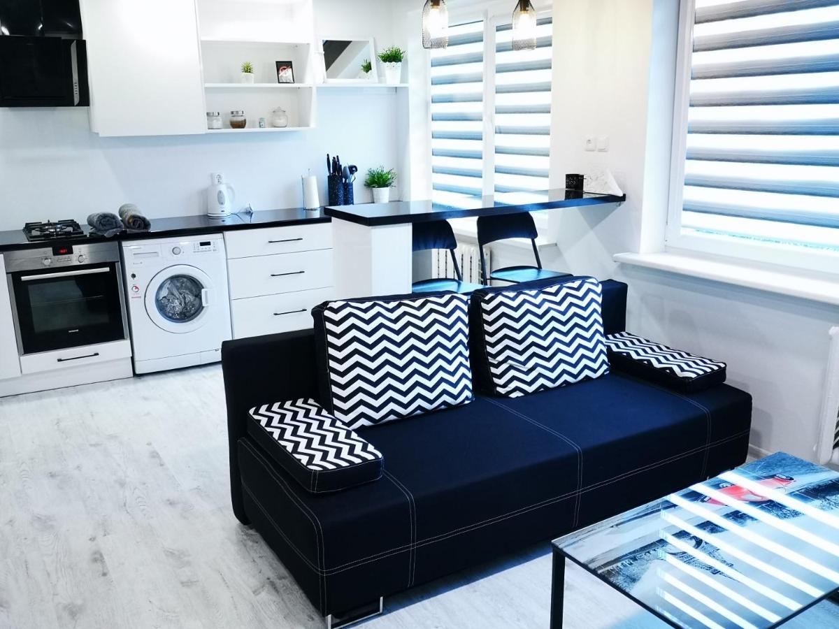 Black & White Studio Anykščiai Εξωτερικό φωτογραφία